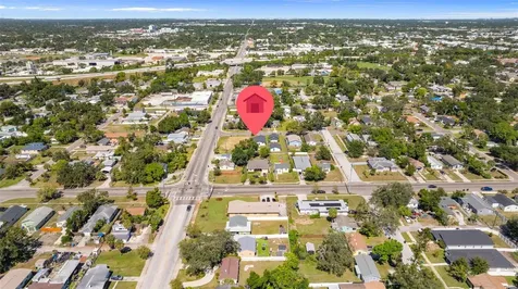 2722 14th Avenue S St Petersburg FL 33712