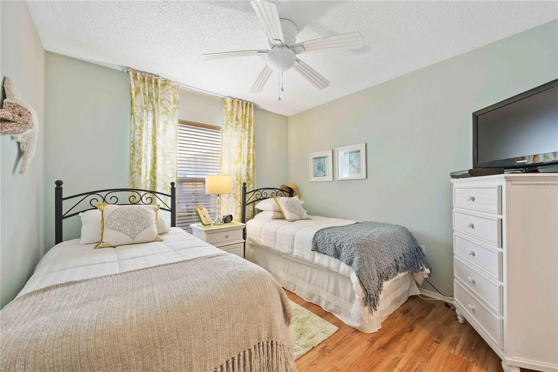 7206 29th Avenue Drive W Bradenton FL 34209