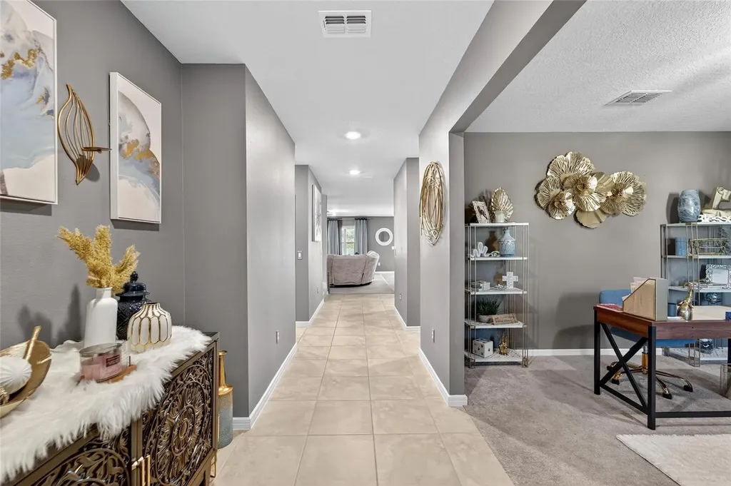 1015 Golden Shiner Avenue Ruskin FL 33570