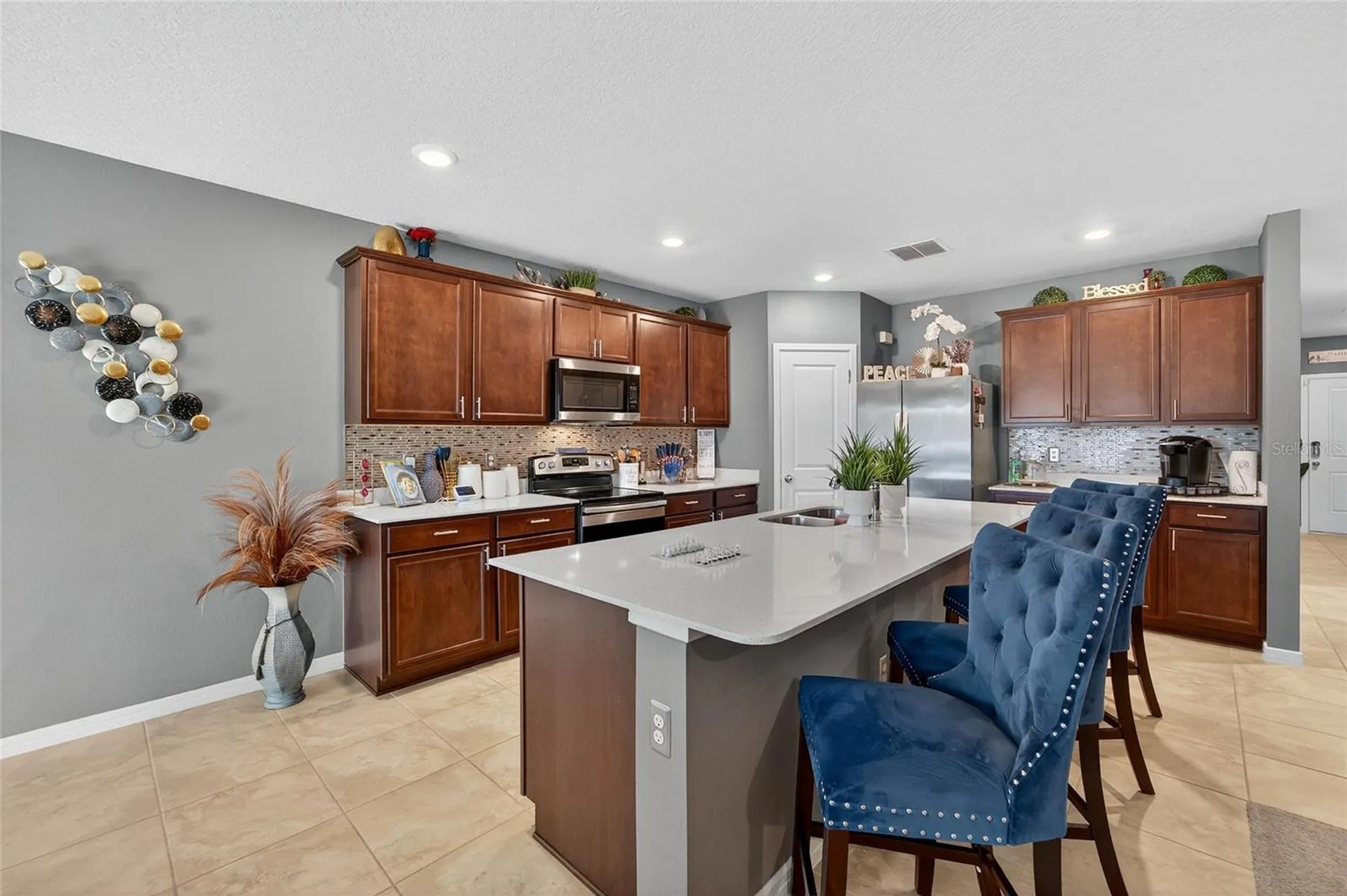 1015 Golden Shiner Avenue Ruskin FL 33570