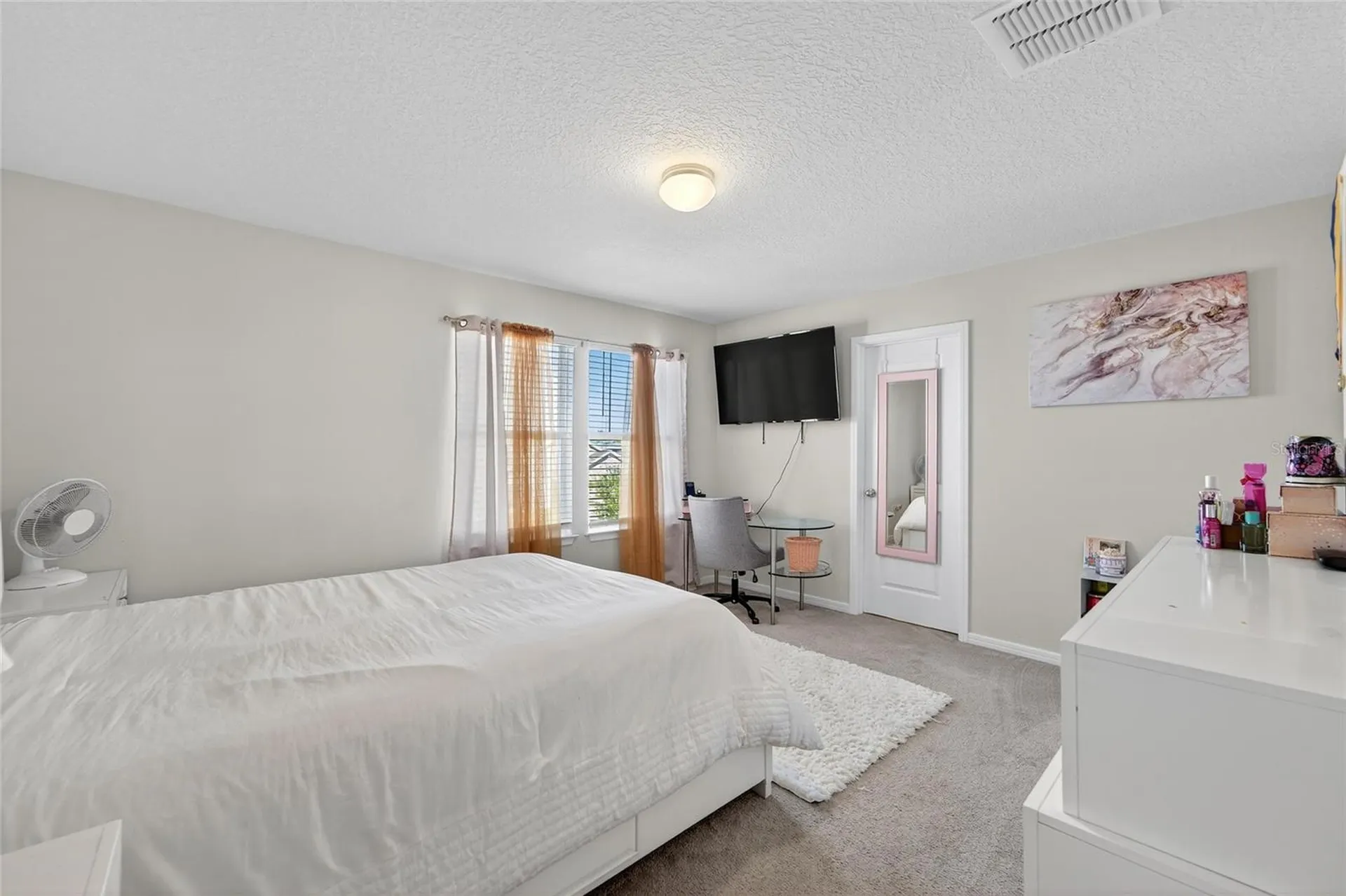 1015 Golden Shiner Avenue Ruskin FL 33570