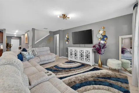 1015 Golden Shiner Avenue Ruskin FL 33570