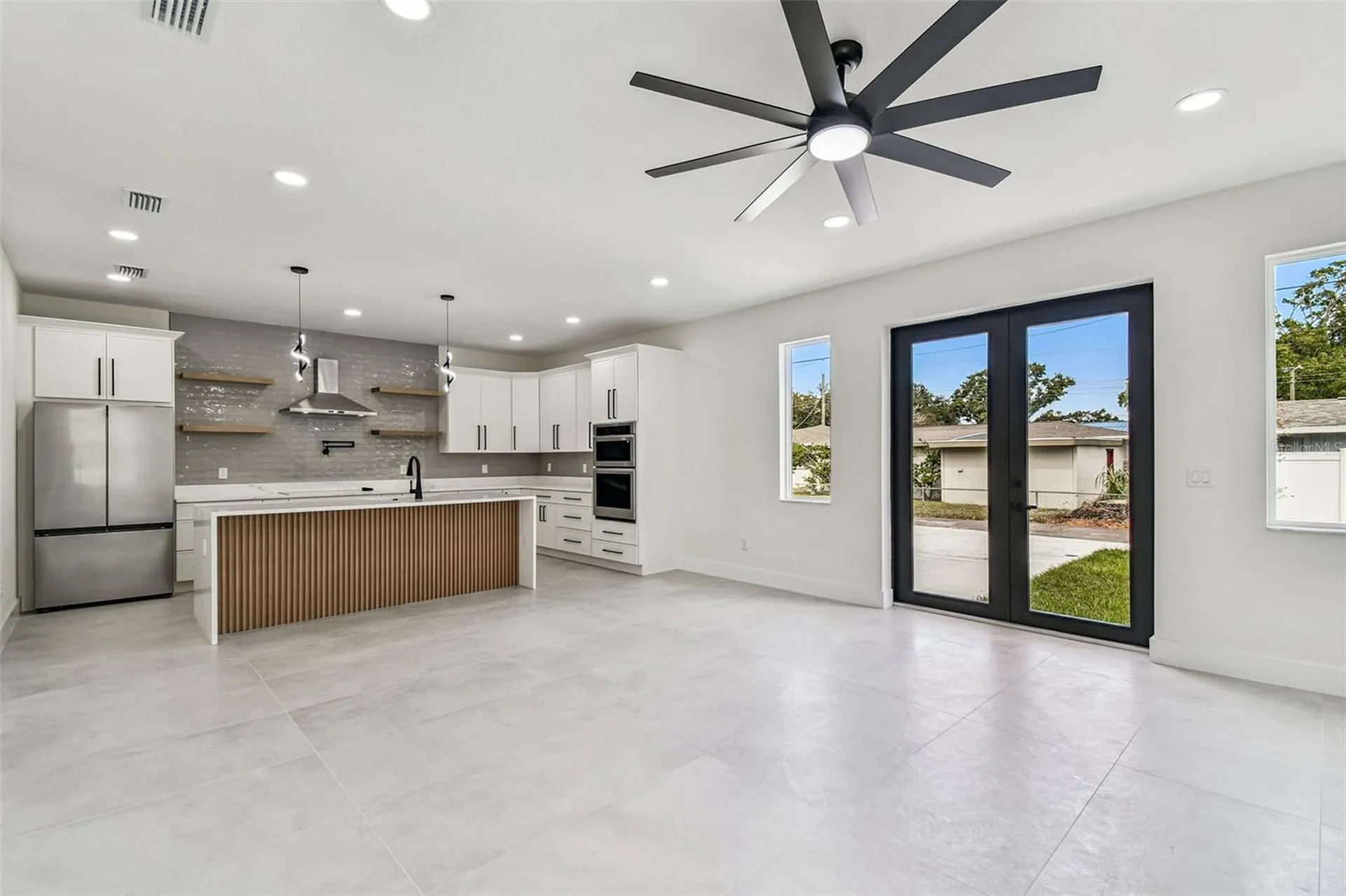 3017 W Spruce Street Tampa FL 33607