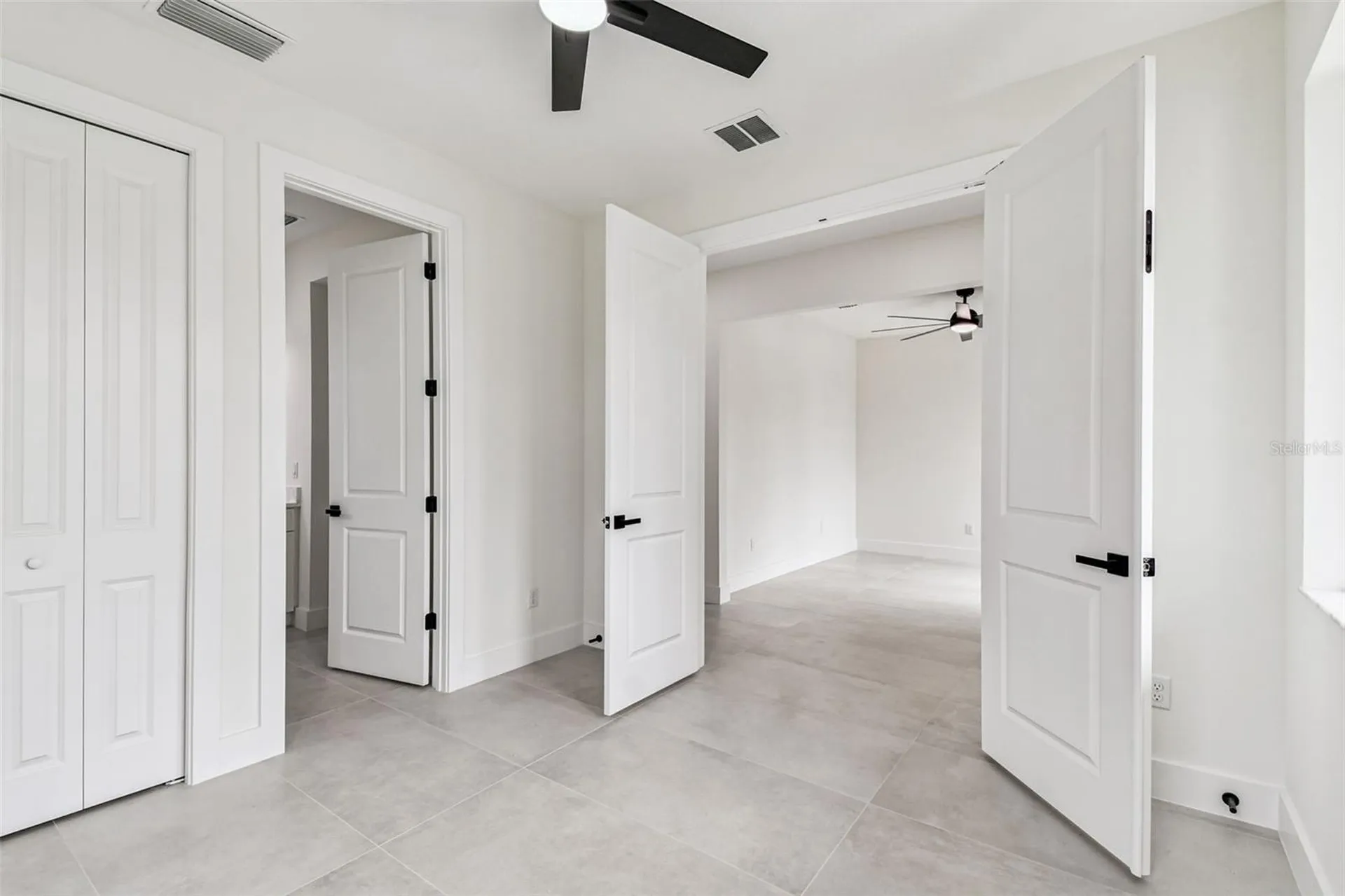 3017 W Spruce Street Tampa FL 33607