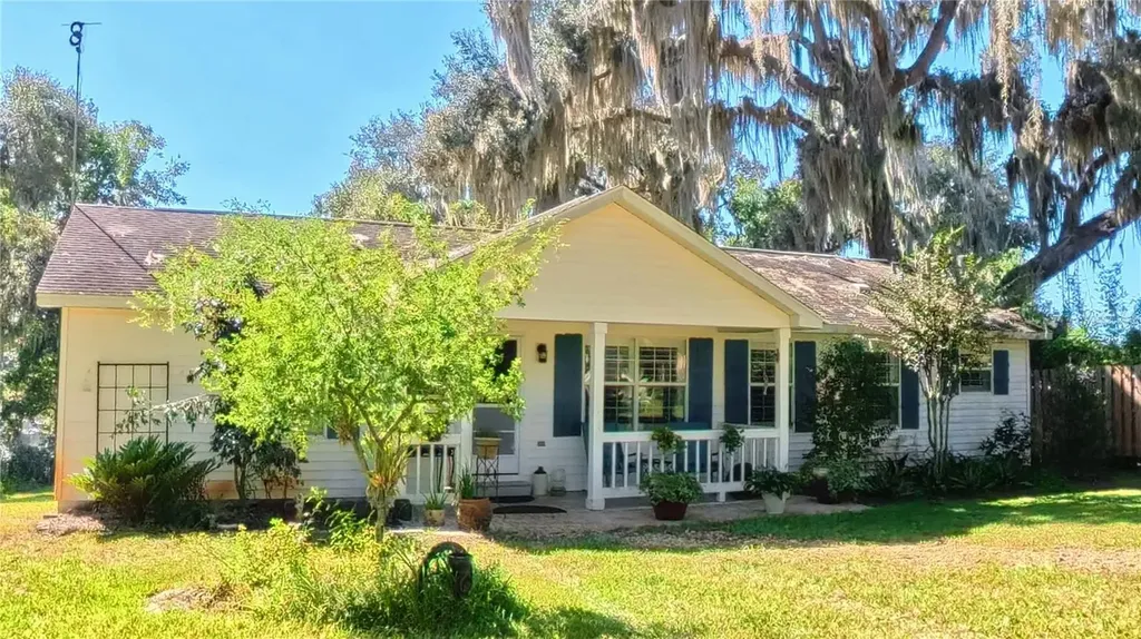 125 Ann Street Hawthorne FL 32640