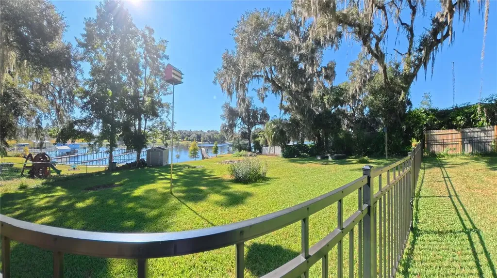 125 Ann Street Hawthorne FL 32640