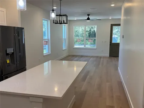 1010 Hickory Avenue Sanford FL 32771