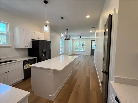 1010 Hickory Avenue Sanford FL 32771