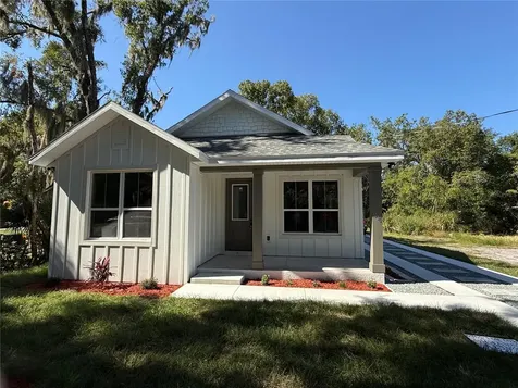 1010 Hickory Avenue Sanford FL 32771