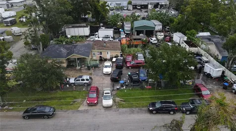 655 Barry Street Orlando FL 32808