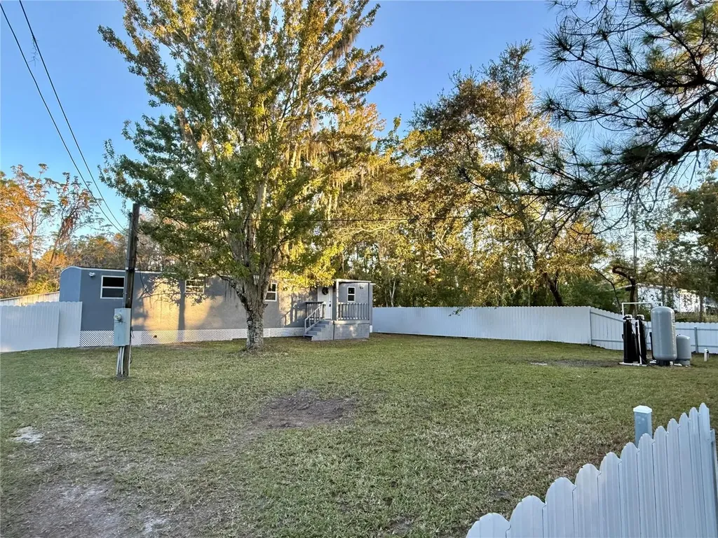 1605 8th Street Orlando FL 32820