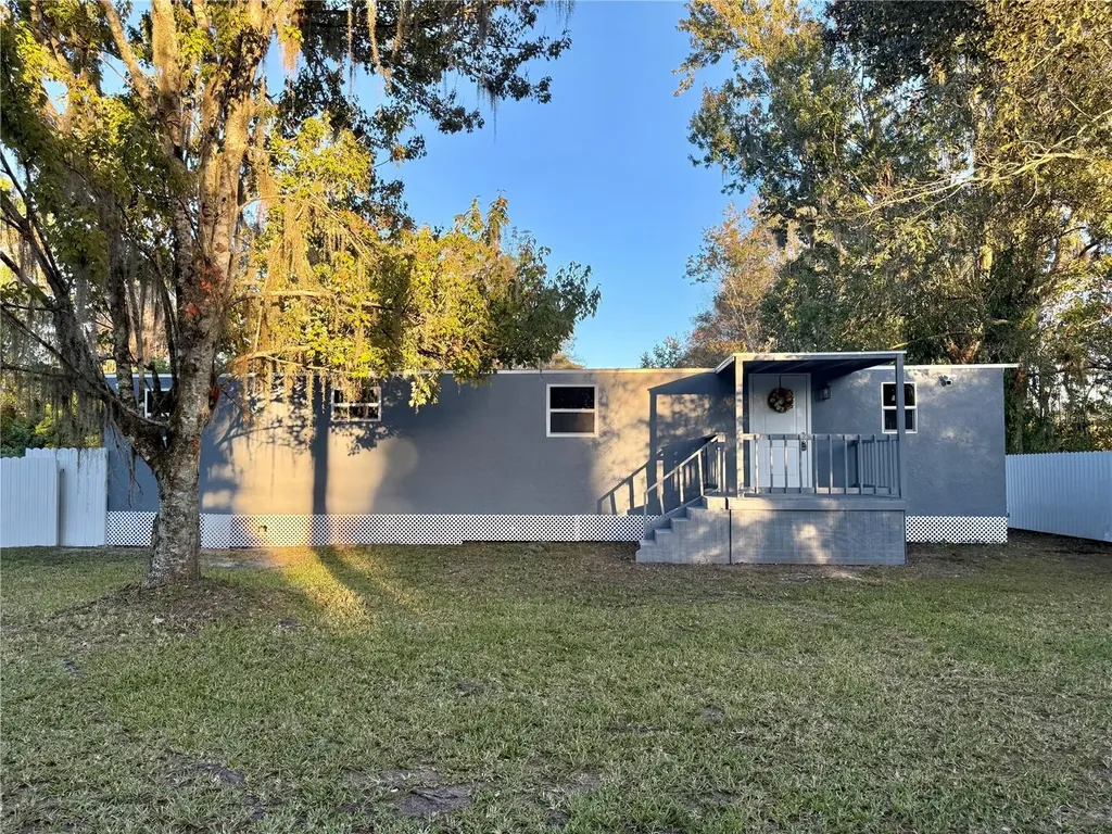 1605 8th Street Orlando FL 32820