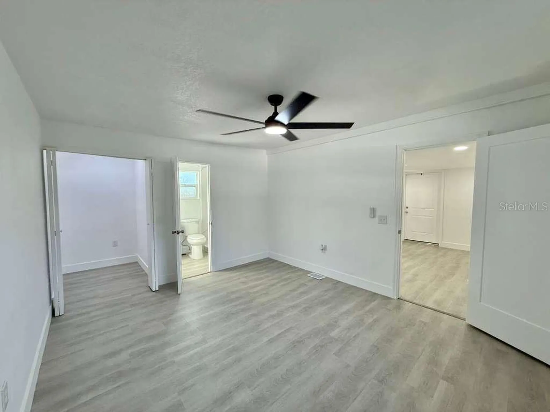 1605 8th Street Orlando FL 32820
