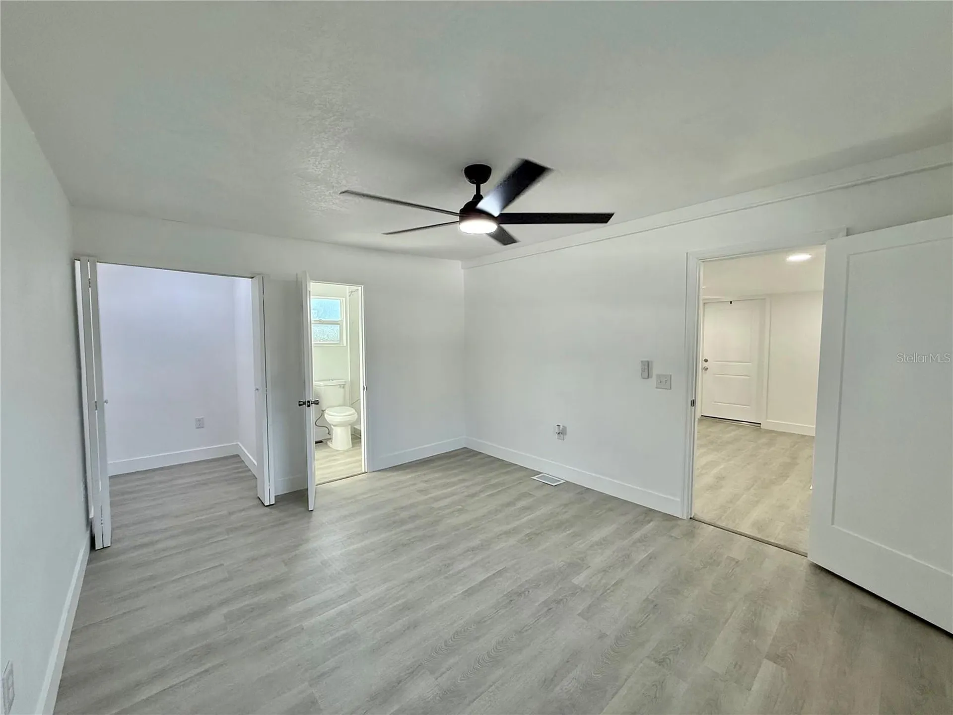1605 8th Street Orlando FL 32820