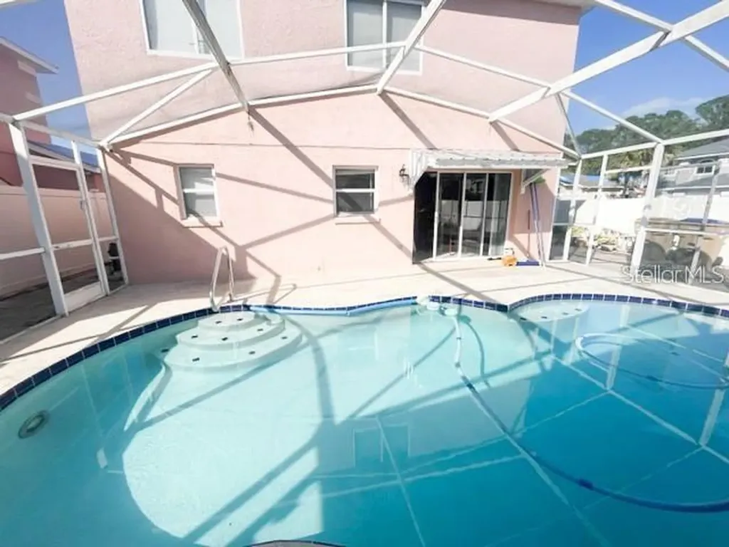 100 Windy Dune Court Kissimmee FL 34743