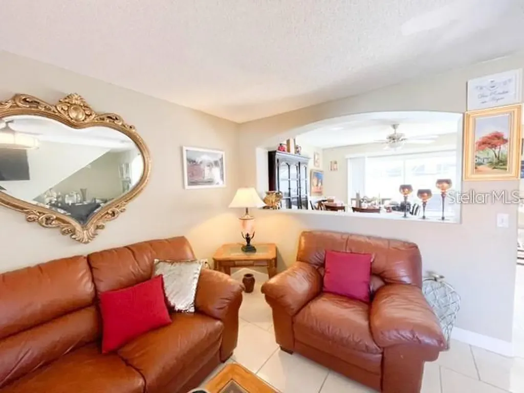 100 Windy Dune Court Kissimmee FL 34743