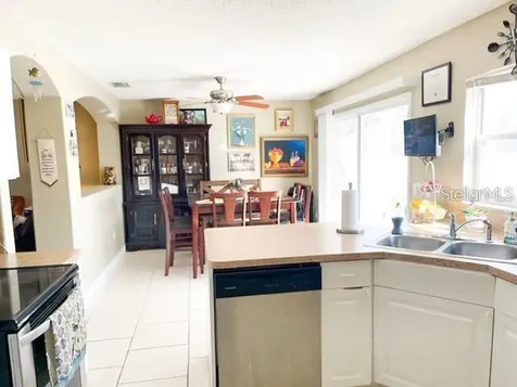 100 Windy Dune Court Kissimmee FL 34743