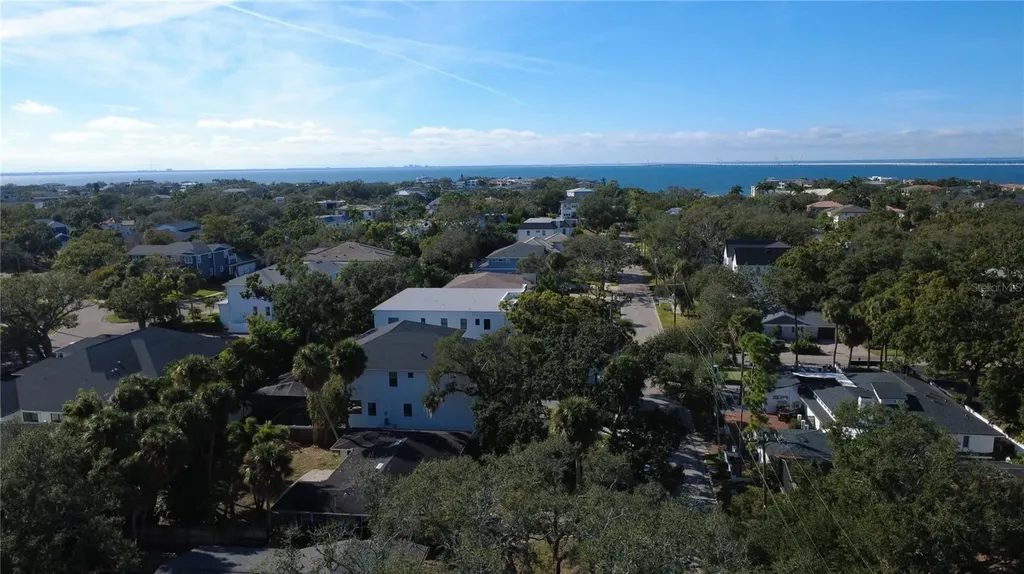 4806 W San Jose Street Tampa FL 33629