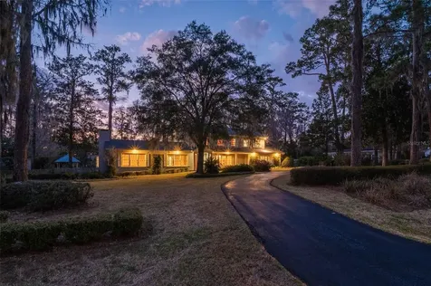 822 NW 107th Terrace Gainesville FL 32606