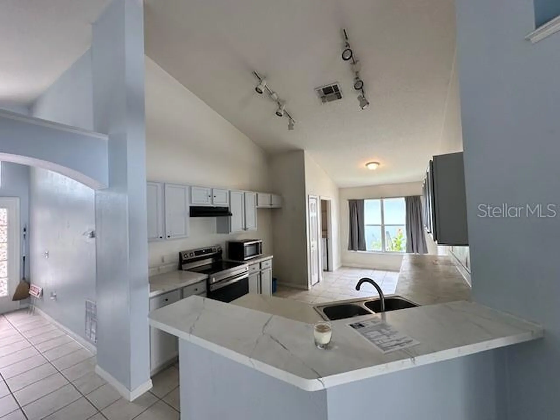 2538 Crown Ridge Circle Kissimmee FL 34744