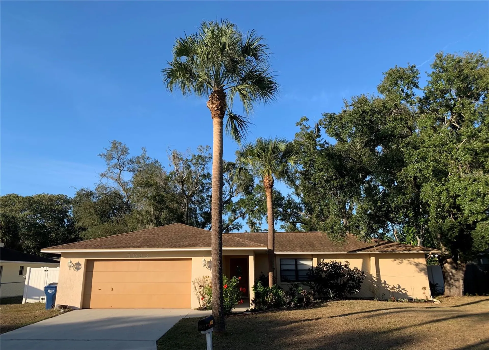5023 Ithaca Lane Sarasota FL 34243