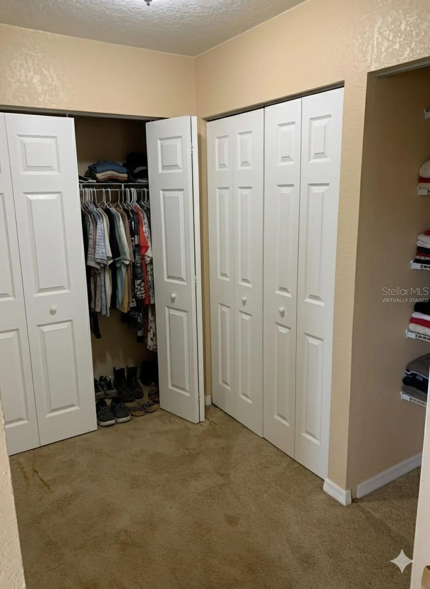 5023 Ithaca Lane Sarasota FL 34243