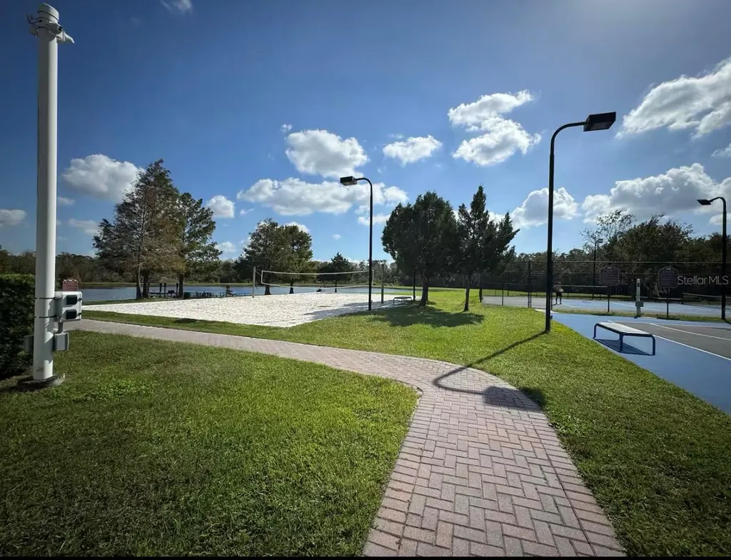 4563 Yellowgold Road E Kissimmee FL 34746