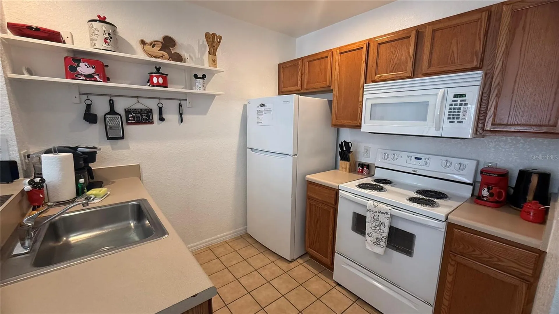 4563 Yellowgold Road E Kissimmee FL 34746
