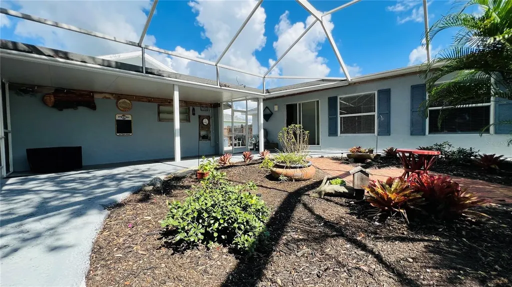 7005 Burnsville Street Englewood FL 34224
