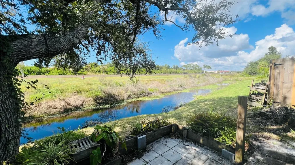 7005 Burnsville Street Englewood FL 34224