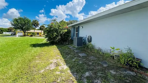 7005 Burnsville Street Englewood FL 34224