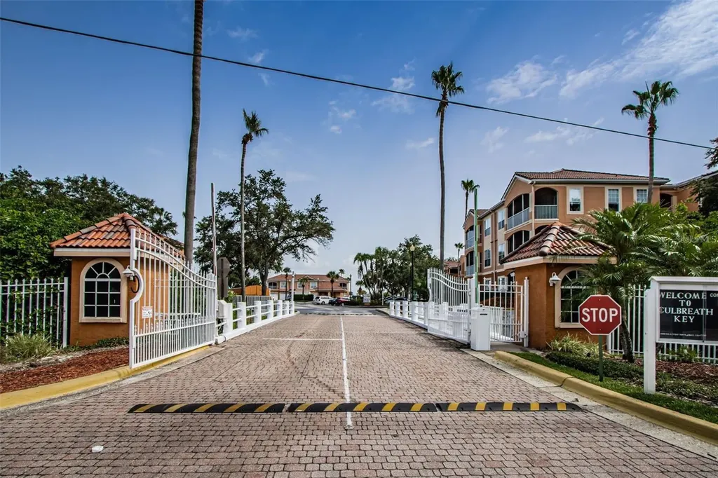 5000 Culbreath Key Way Tampa FL 33611