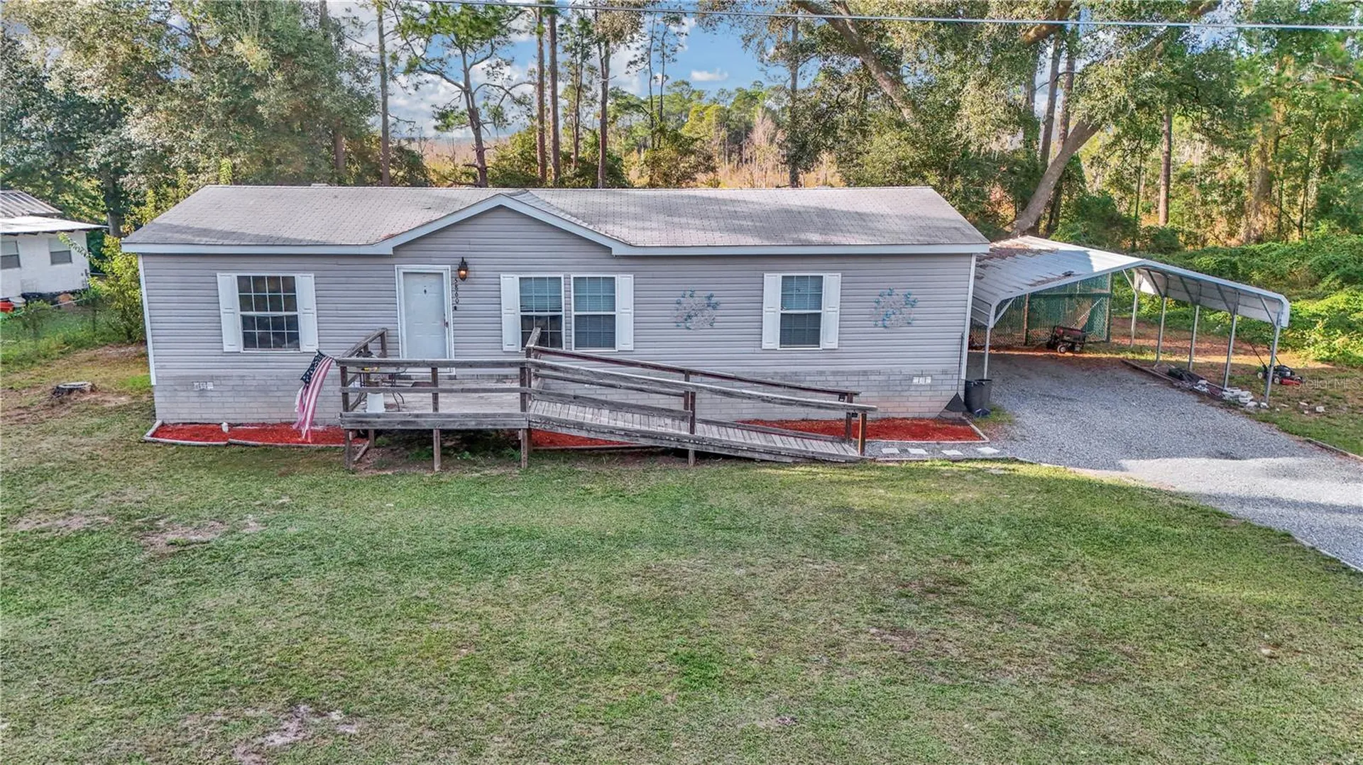 5860 SE 183rd Terrace Ocklawaha FL 32179