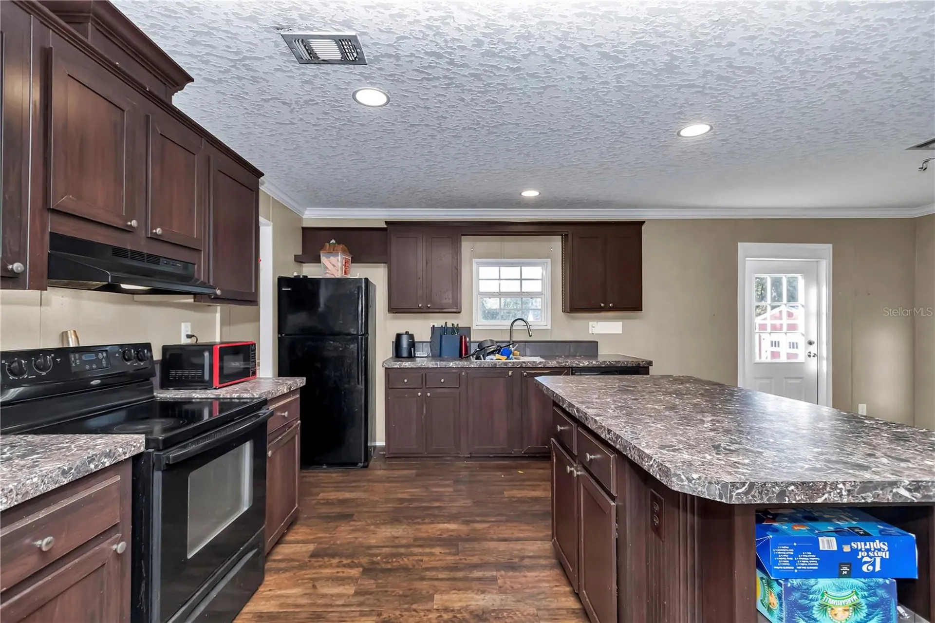 5860 SE 183rd Terrace Ocklawaha FL 32179