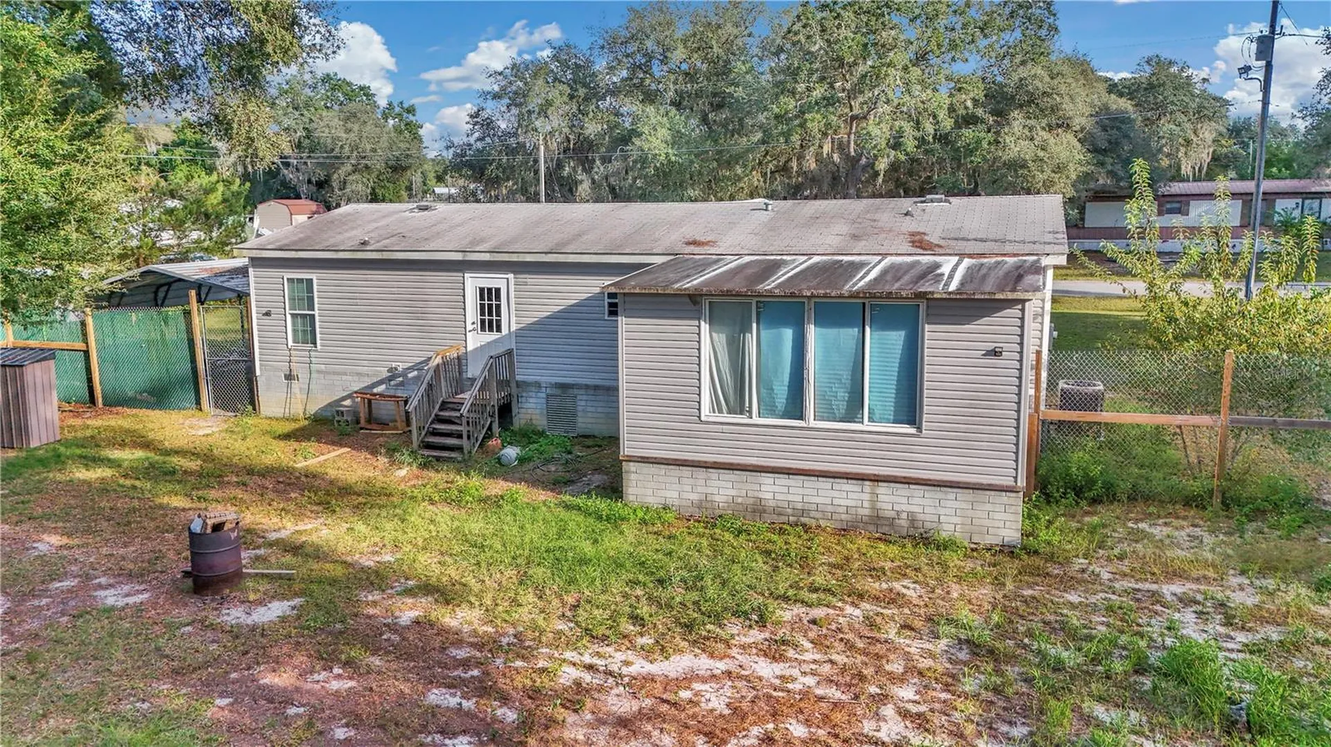 5860 SE 183rd Terrace Ocklawaha FL 32179