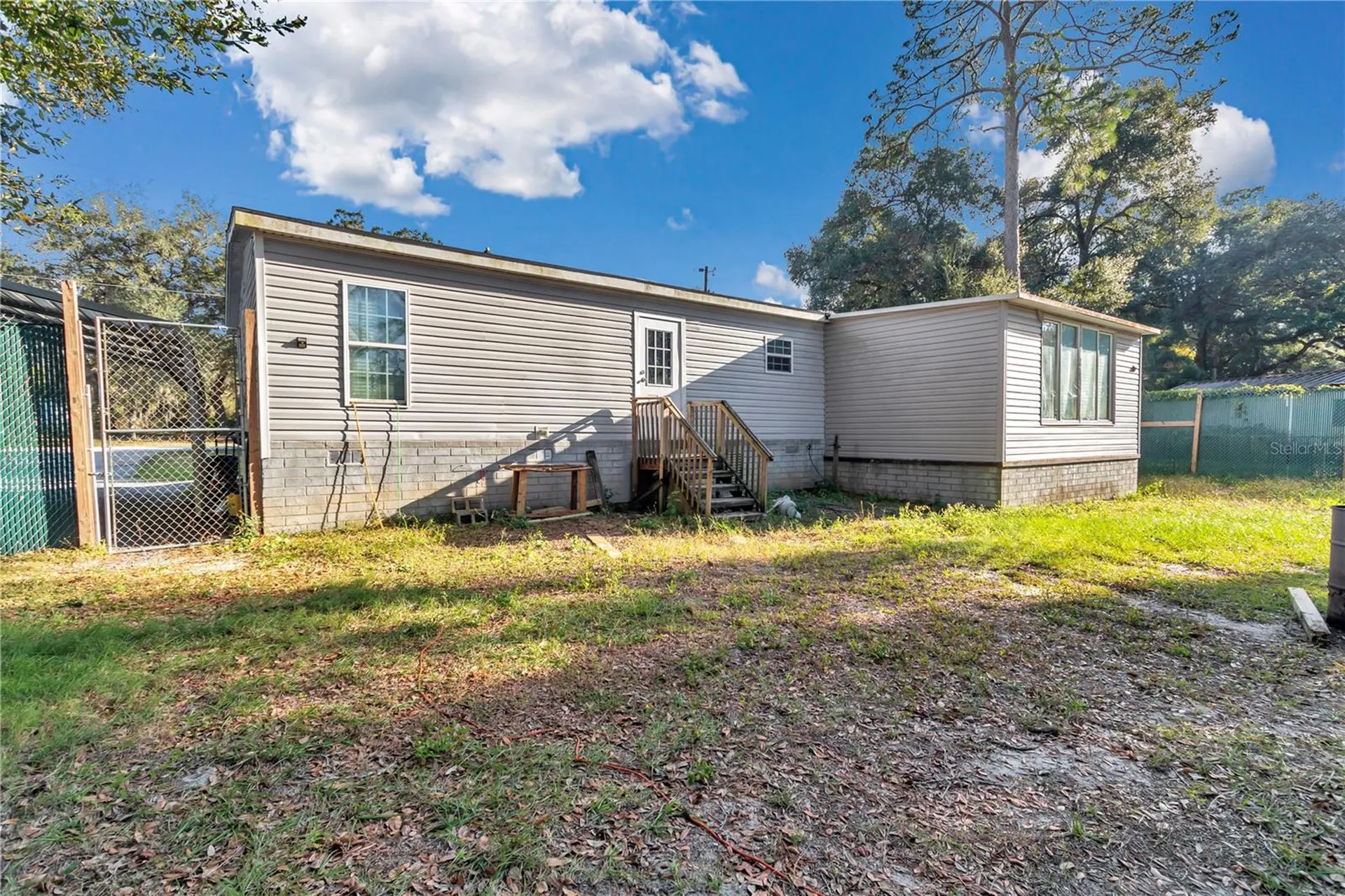 5860 SE 183rd Terrace Ocklawaha FL 32179