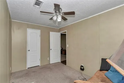 5860 SE 183rd Terrace Ocklawaha FL 32179