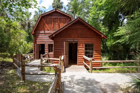 5860 SE 183rd Terrace Ocklawaha FL 32179