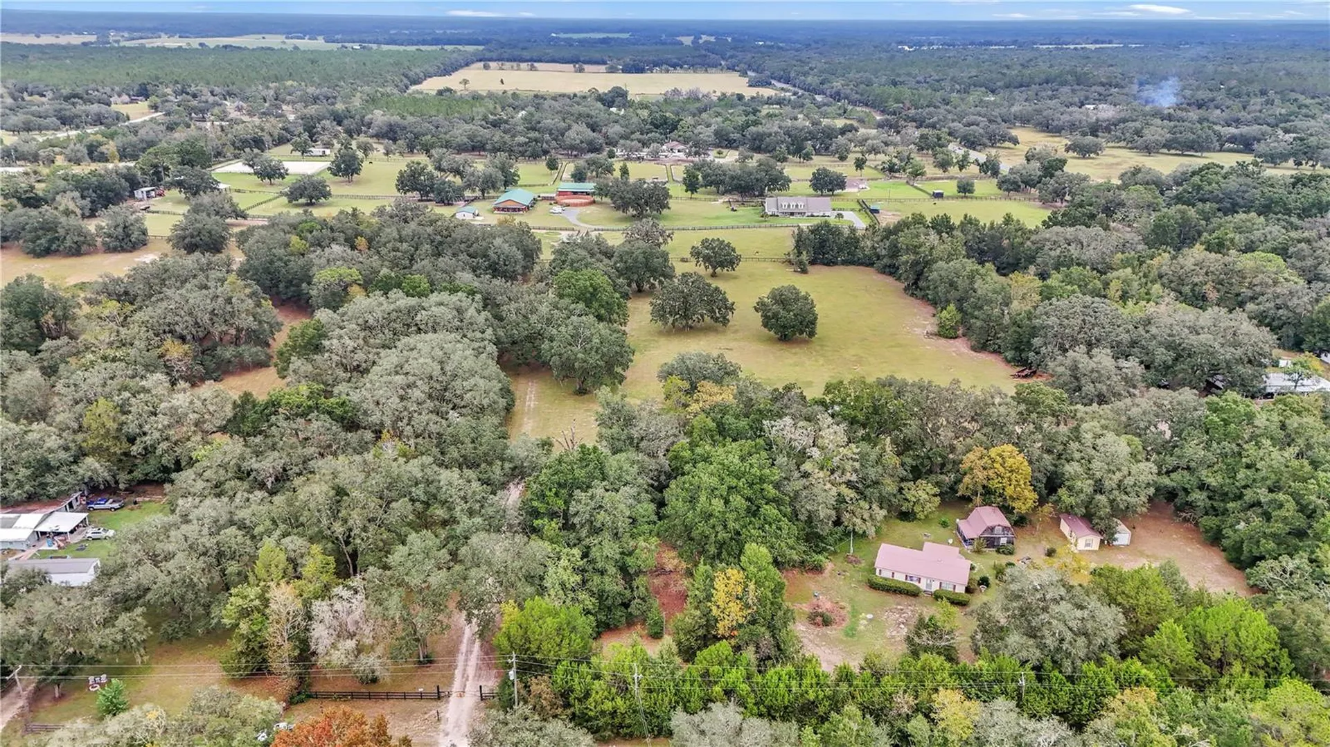 19597 SE 70th Lane Morriston FL 32668