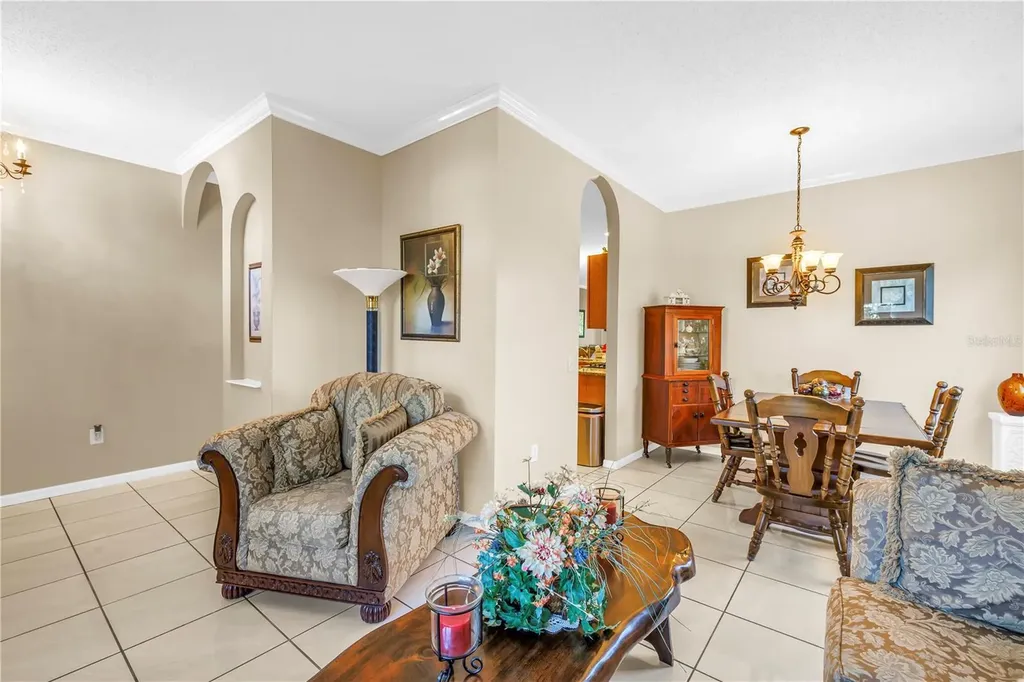 1709 Open Field Loop Brandon FL 33510