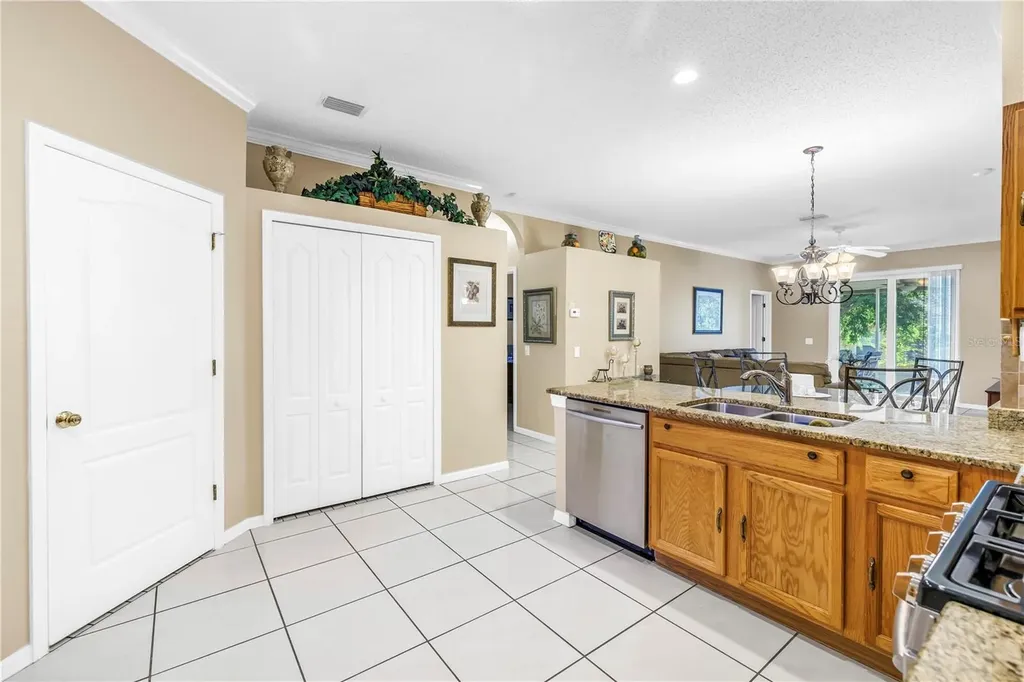 1709 Open Field Loop Brandon FL 33510