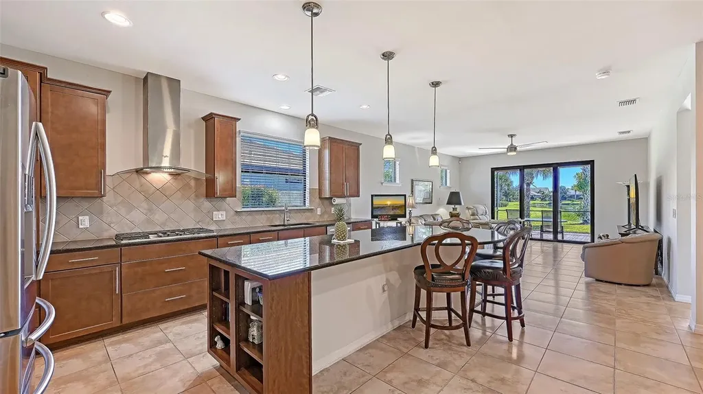 5341 Sundew Drive Sarasota FL 34238