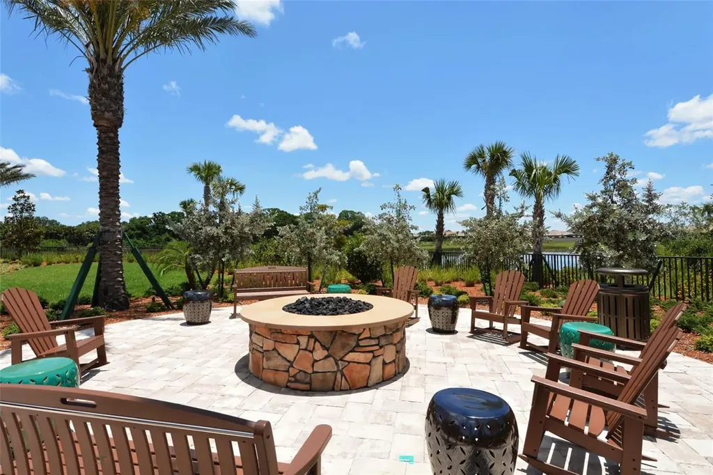 5341 Sundew Drive Sarasota FL 34238