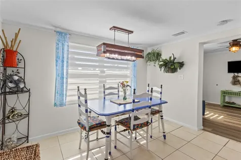 11 1st Street E Nokomis FL 34275