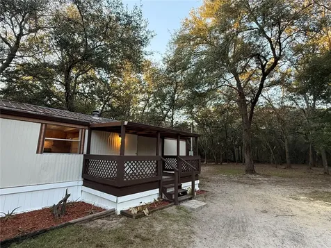 8171 NE 117th Place Bronson FL 32621