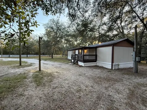 8171 NE 117th Place Bronson FL 32621