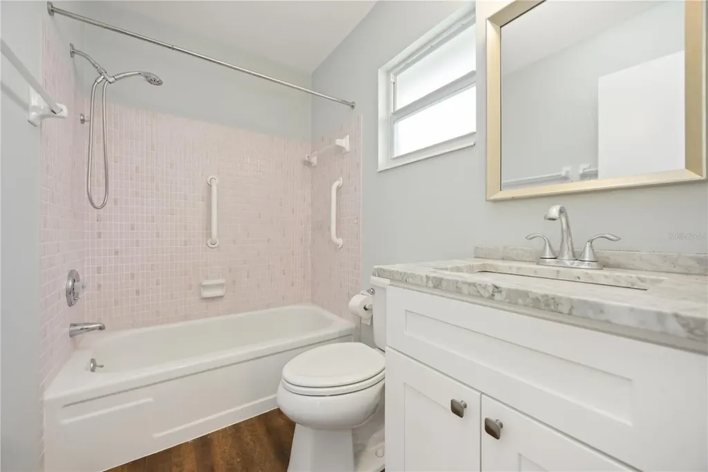 85 Strathmore Boulevard Sarasota FL 34233