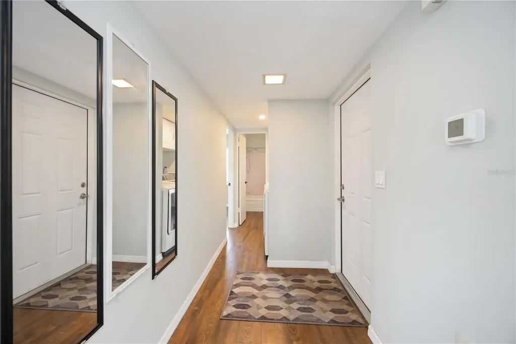 85 Strathmore Boulevard Sarasota FL 34233