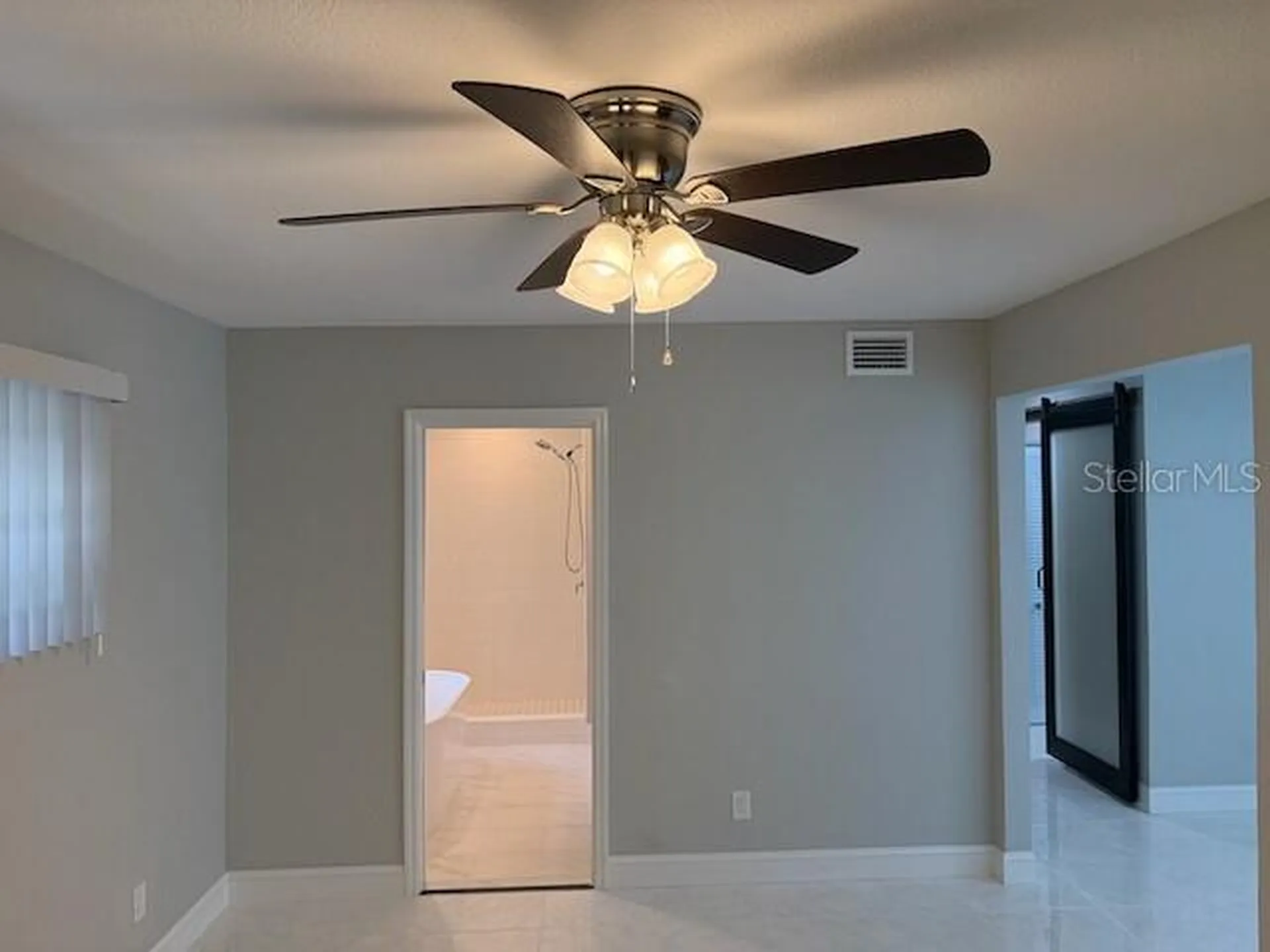 8401 Blackstone Court Tampa FL 33615