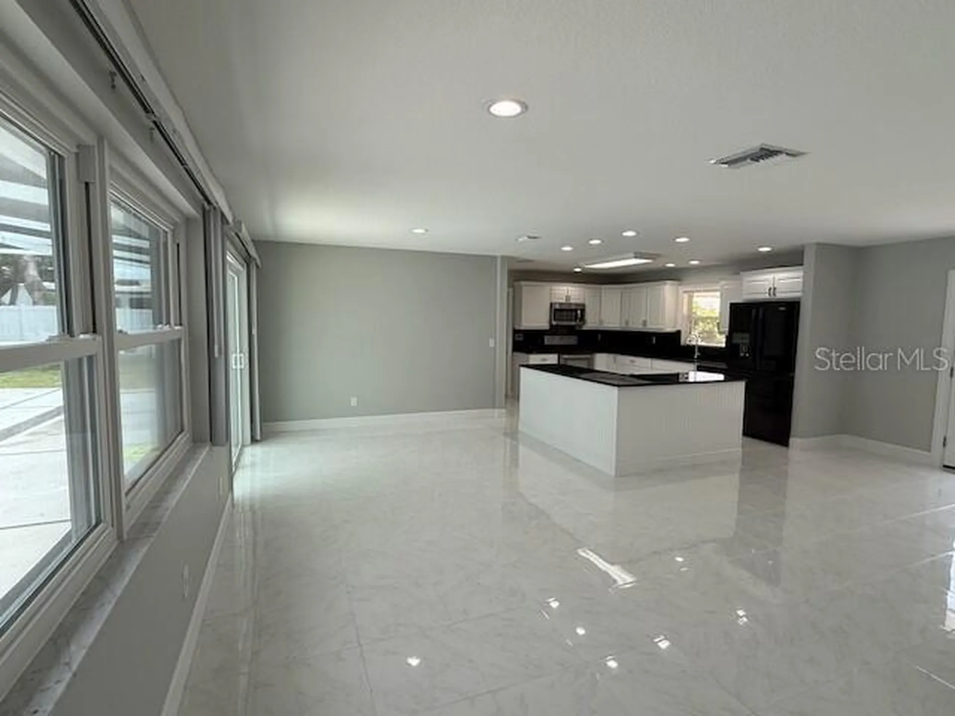 8401 Blackstone Court Tampa FL 33615